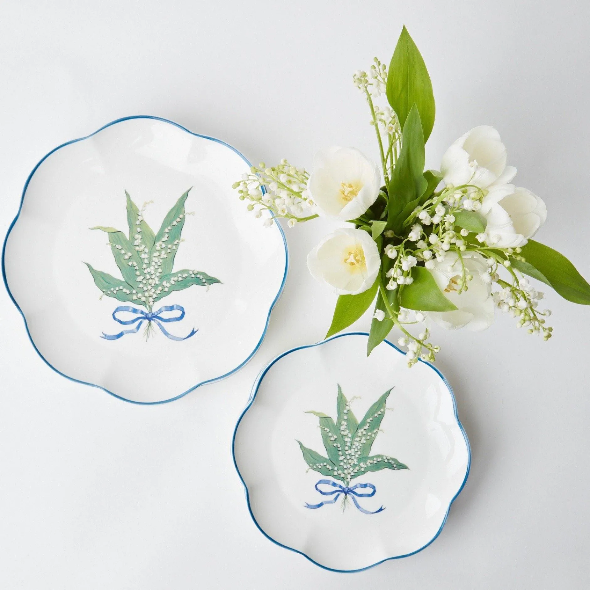 Hot Mrs. Alice Scalloped Lily Of The Valley Starter Plate