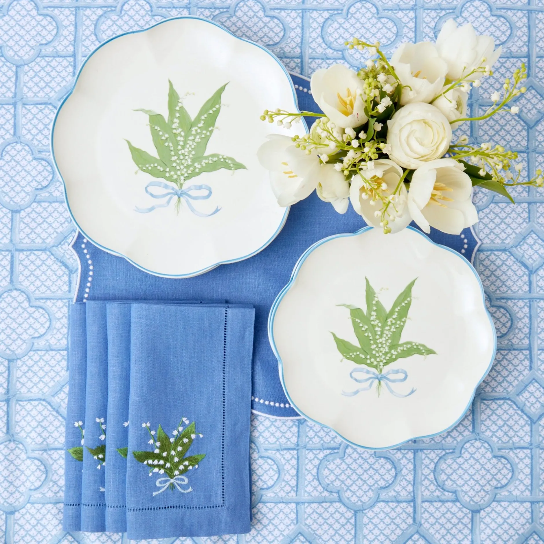 Hot Mrs. Alice Scalloped Lily Of The Valley Starter Plate