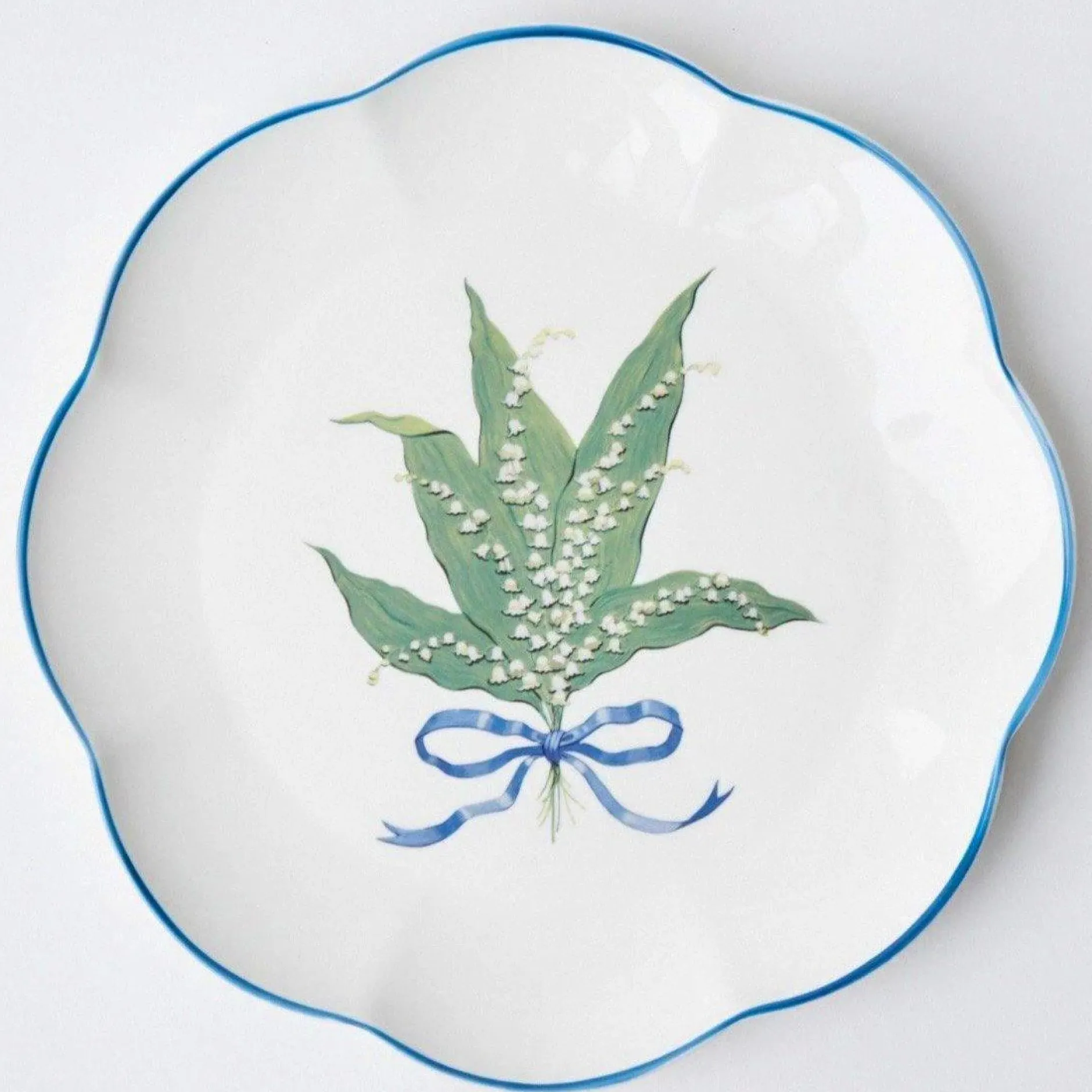 Mrs. Alice Scalloped Lily Of The Valley Dinner Plate (Set Of 4)