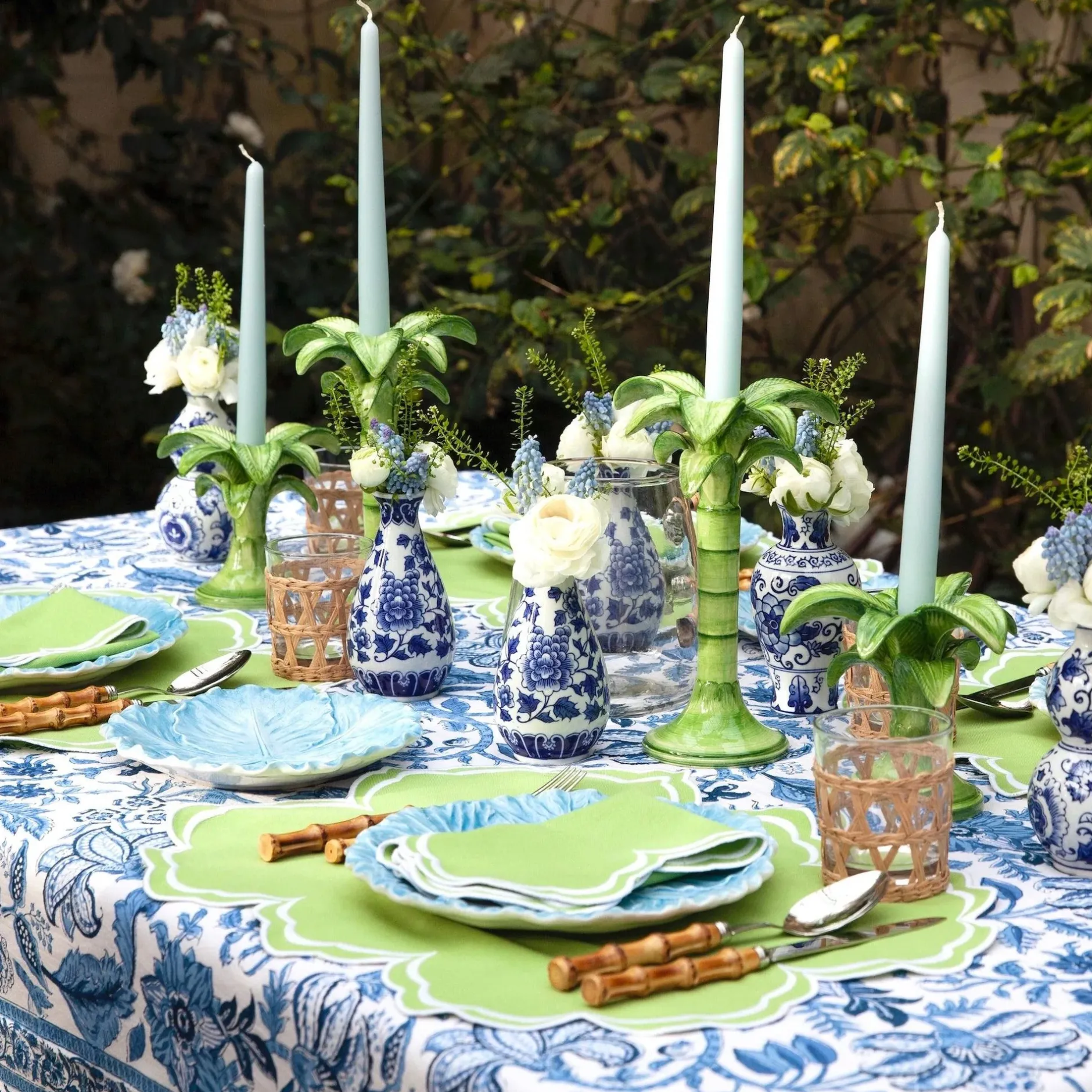 Clearance Mrs. Alice Serena Apple Green Scalloped Placemats (Set Of 4)