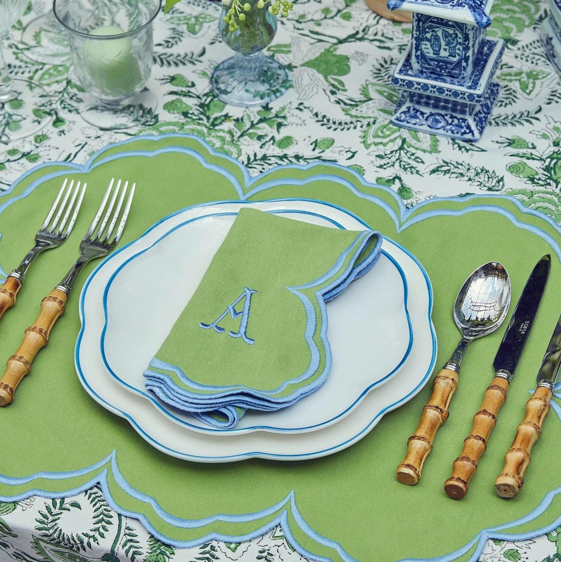 Discount Mrs. Alice Serena Apple Green With Blue Placemats (Set Of 4)