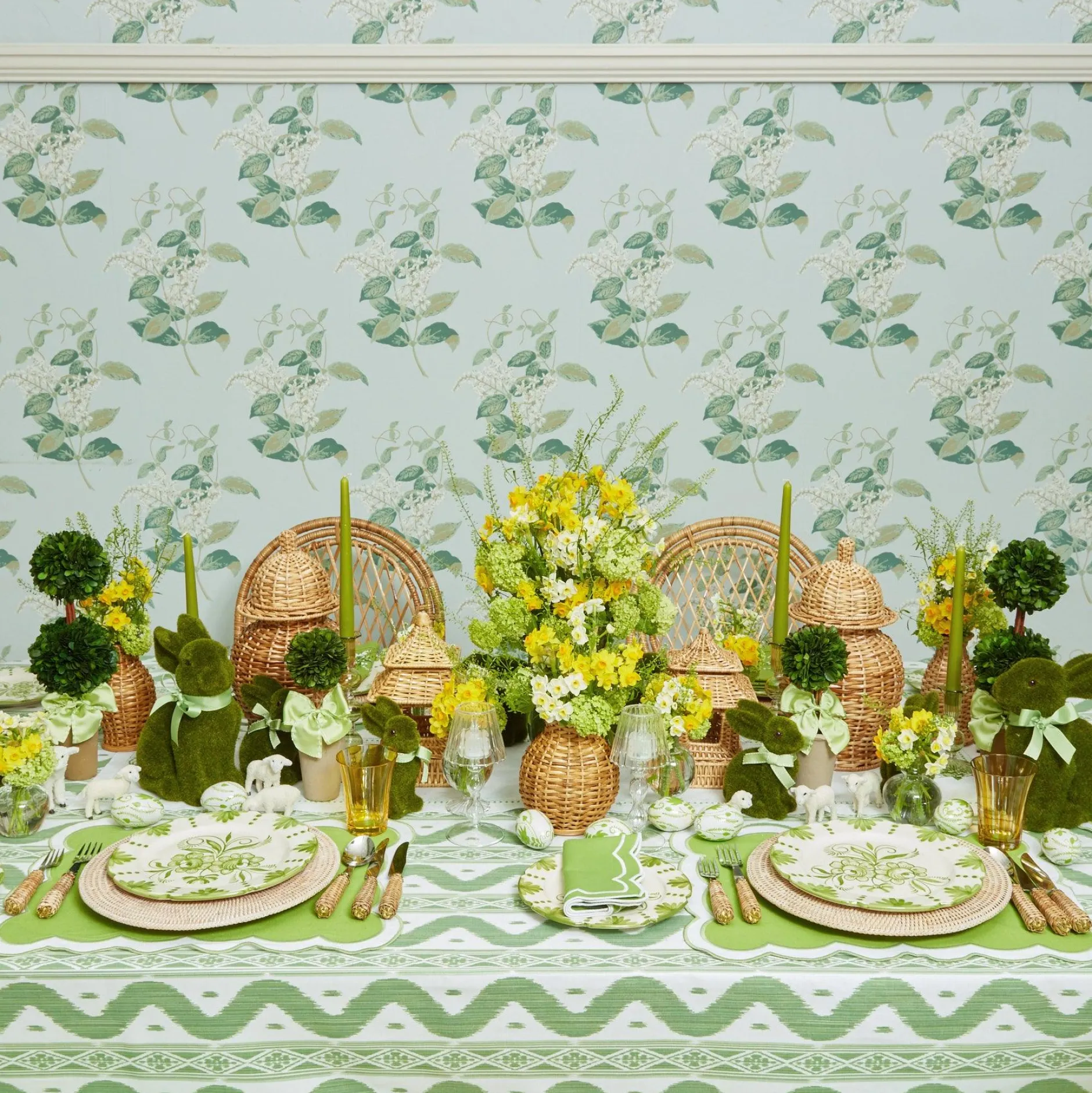 Clearance Mrs. Alice Serena Applique Green Placemats (Set Of 4)