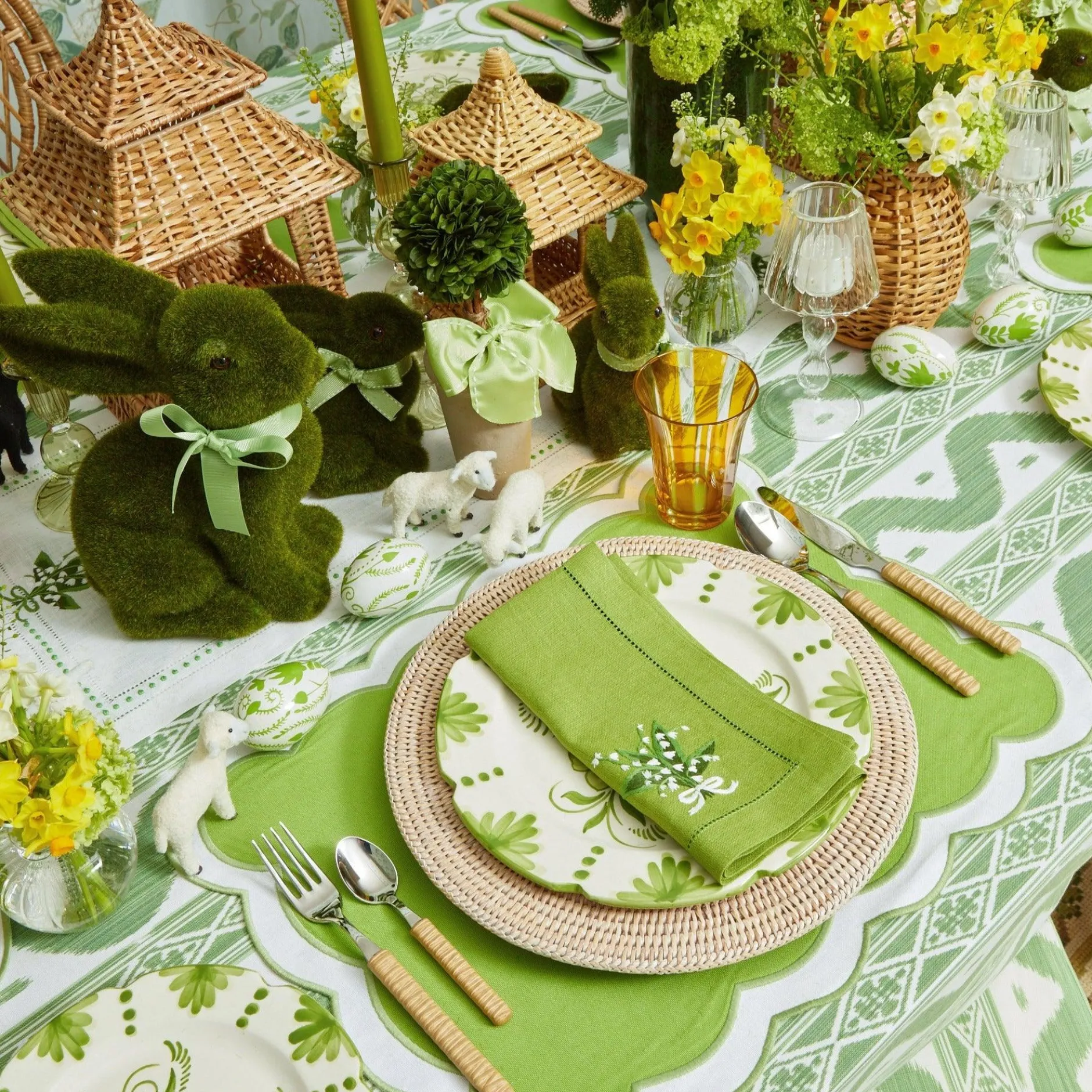 Clearance Mrs. Alice Serena Applique Green Placemats (Set Of 4)