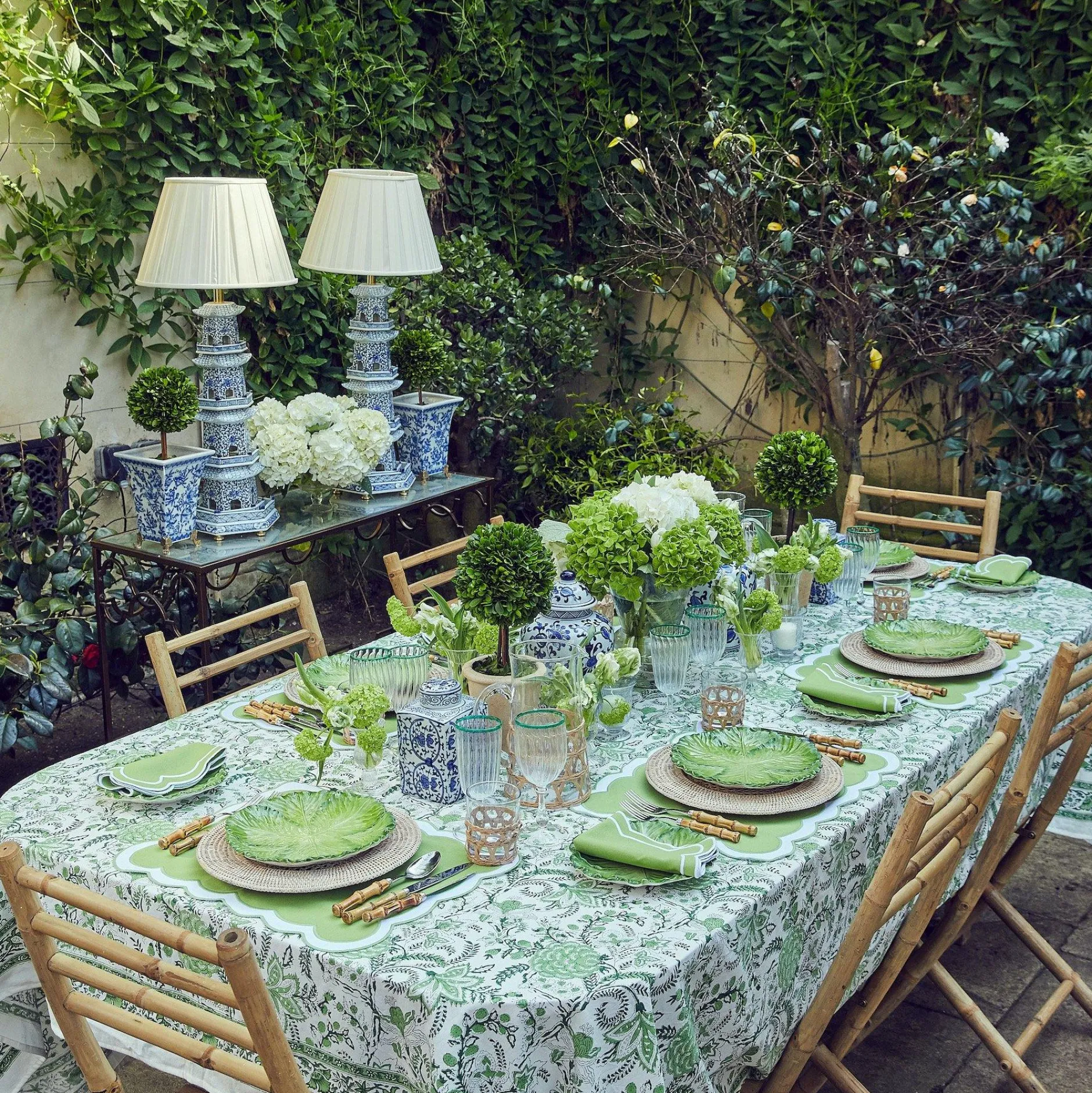 Clearance Mrs. Alice Serena Applique Green Placemats (Set Of 4)