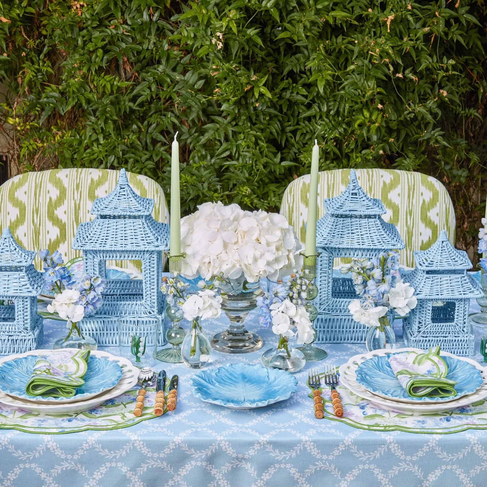 Mrs. Alice Serena Cabbage Starter Plate (Set Of 4)