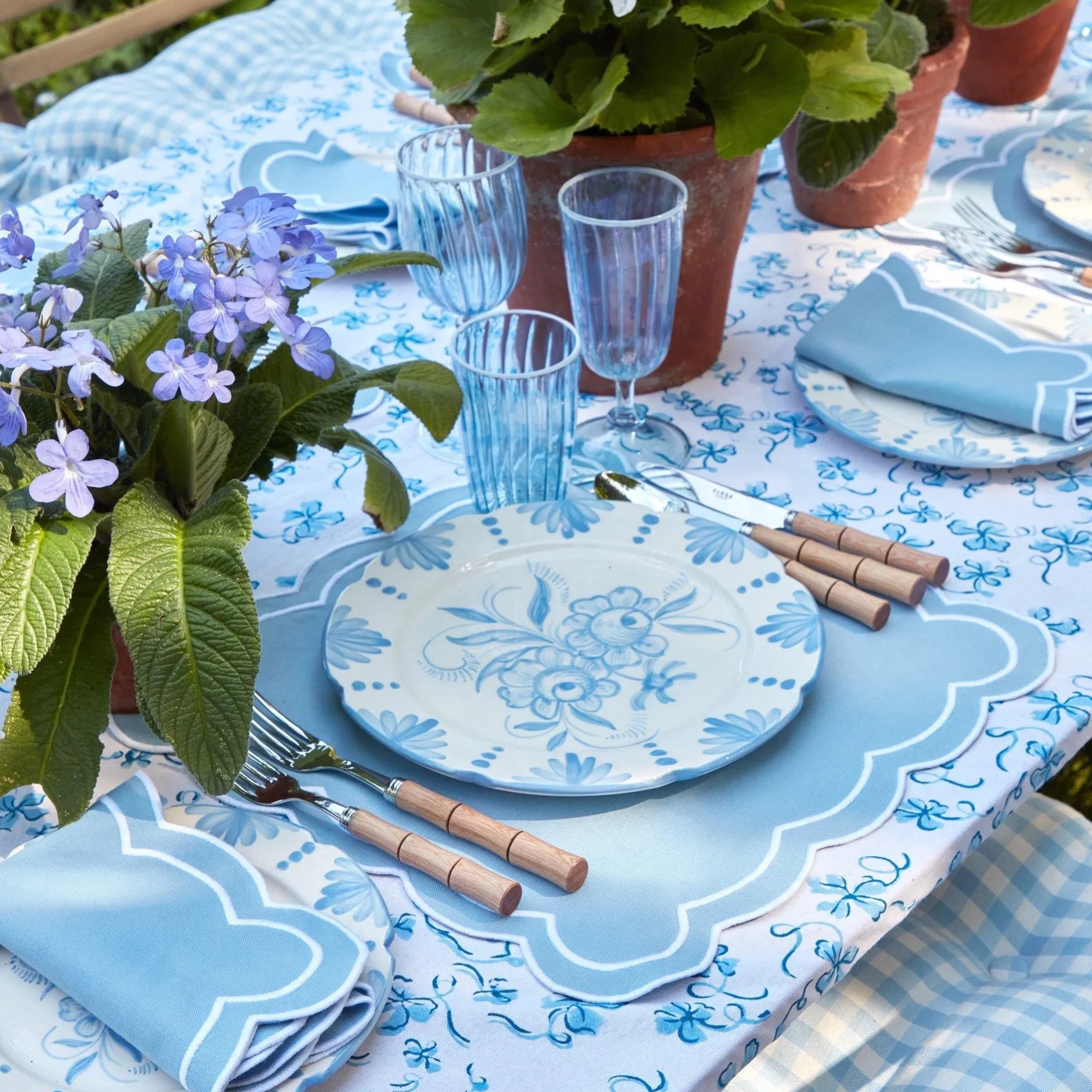 Discount Mrs. Alice Seville Blue Gardenia Starter Plate