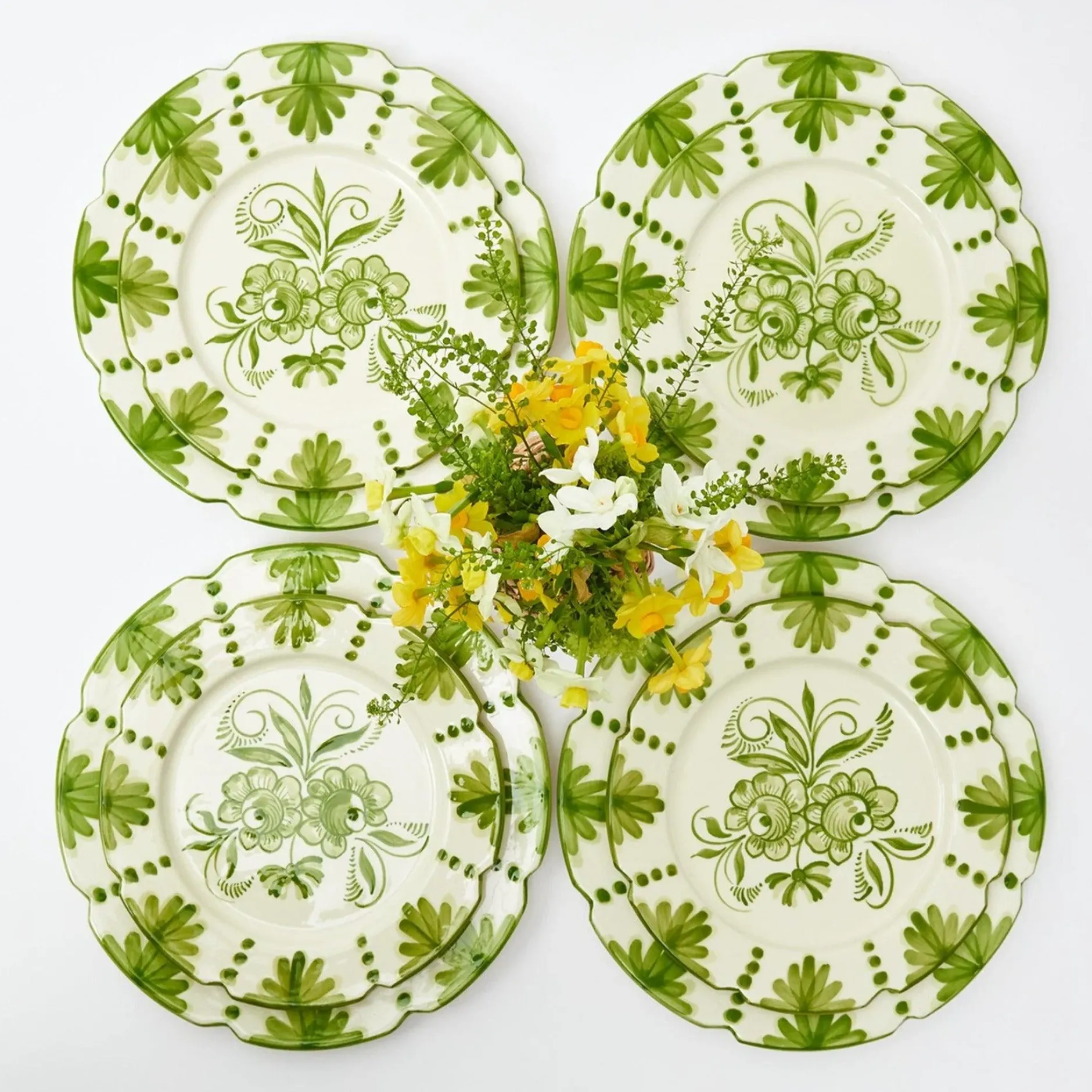 New Mrs. Alice Seville Green Gardenia Dinner & Starter Plates (Set Of 8)