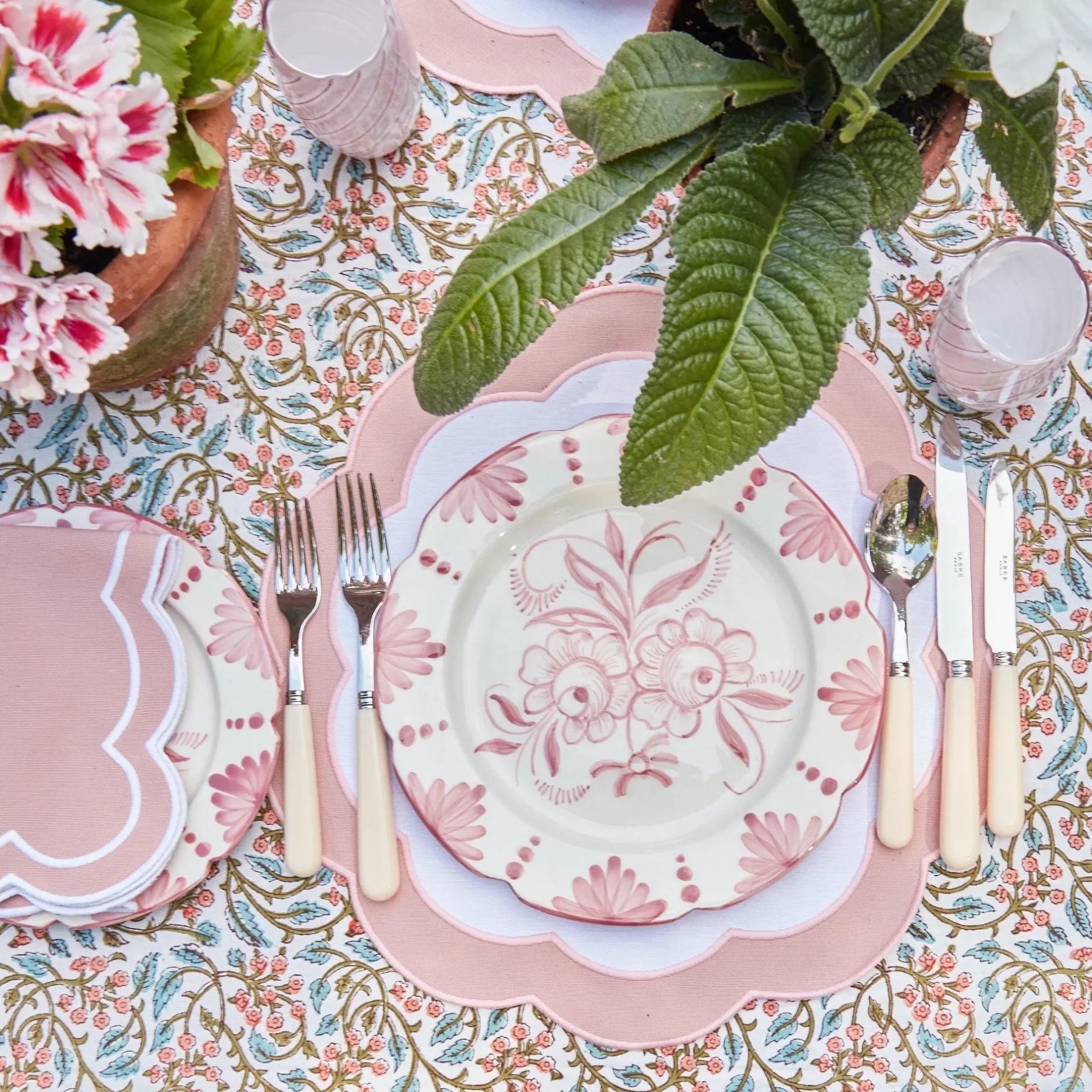 Clearance Mrs. Alice Seville Pink Gardenia Dinner Plate (Set Of 4)