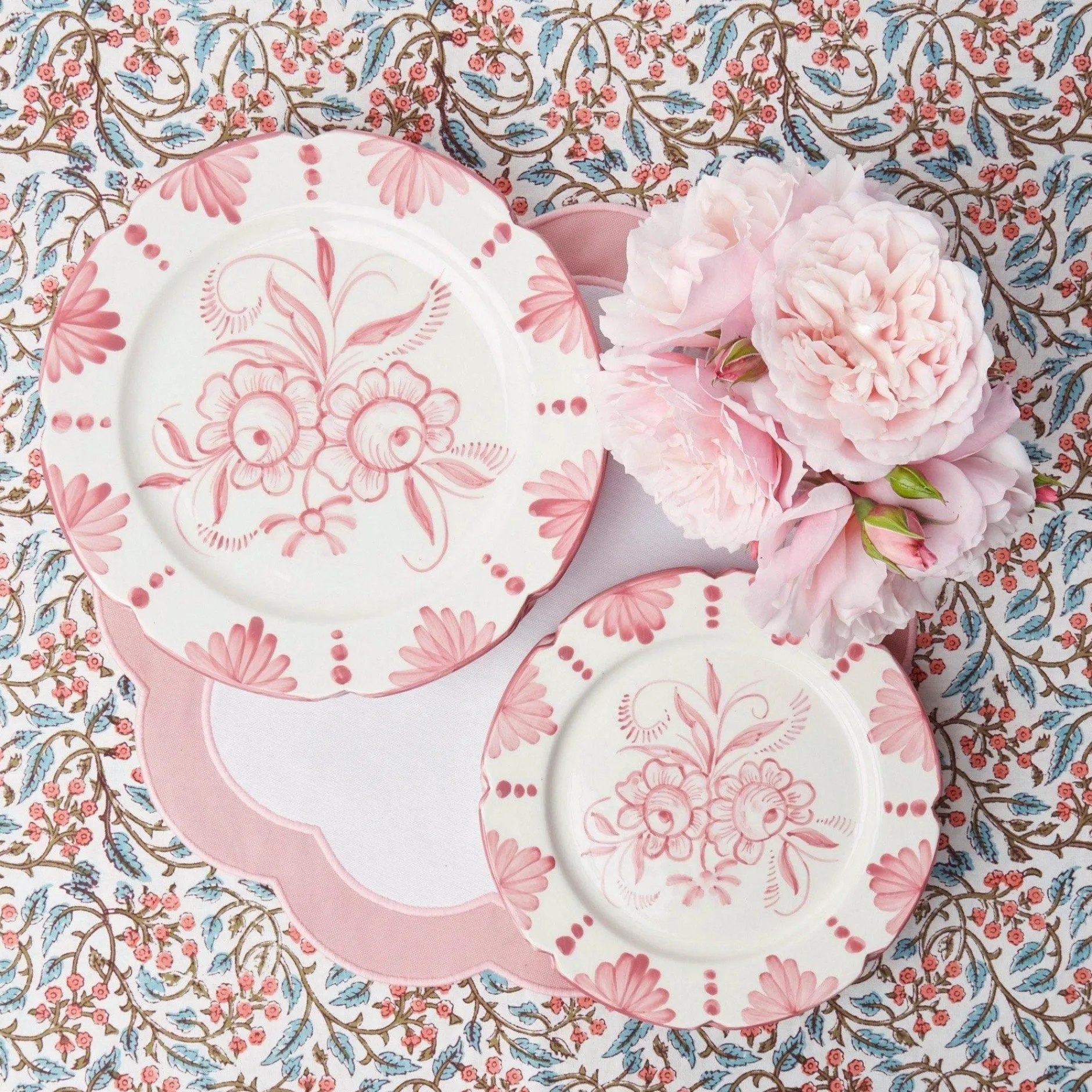 Sale Mrs. Alice Seville Pink Gardenia Dinner Plate (Set Of 4)