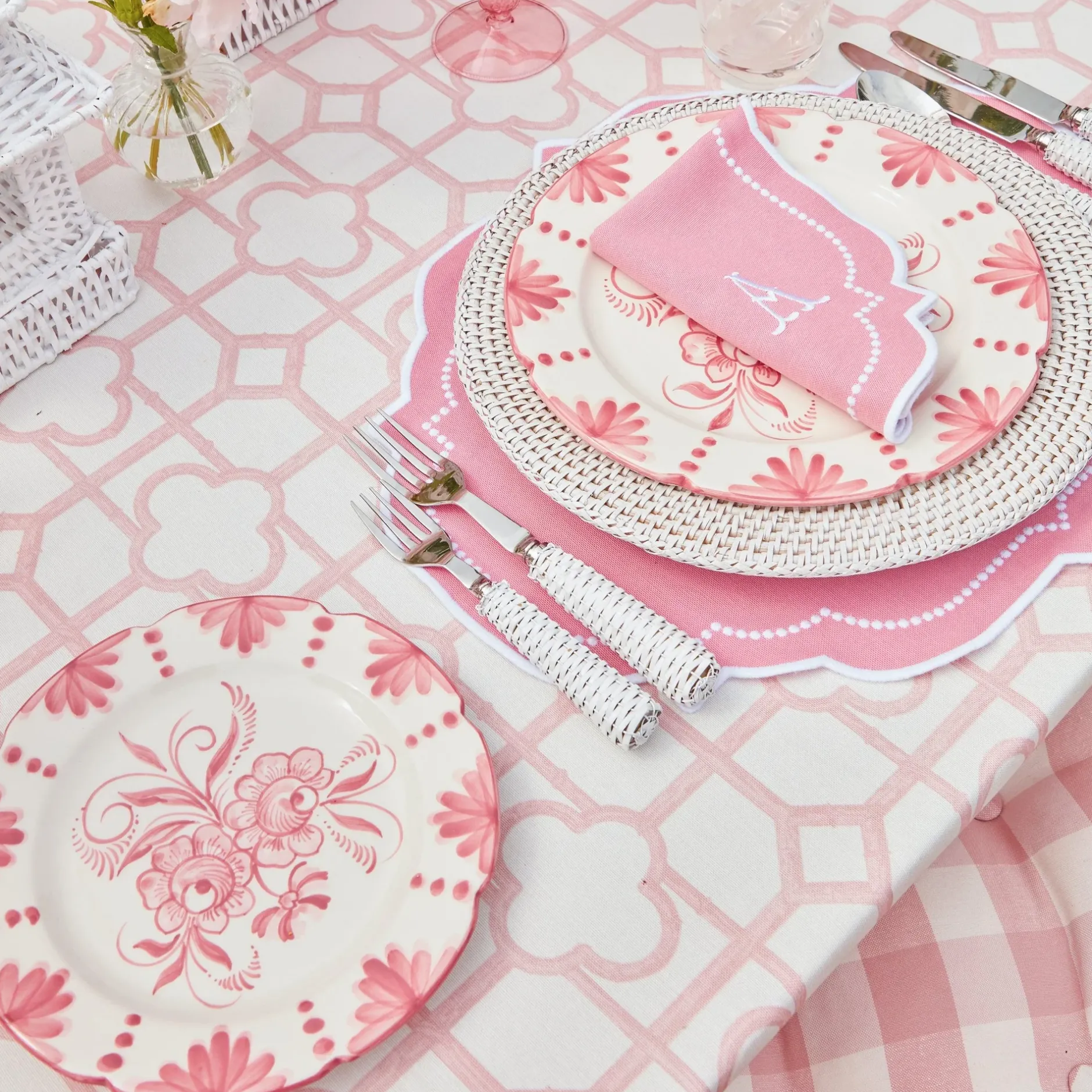 Sale Mrs. Alice Seville Pink Gardenia Dinner Plate (Set Of 4)