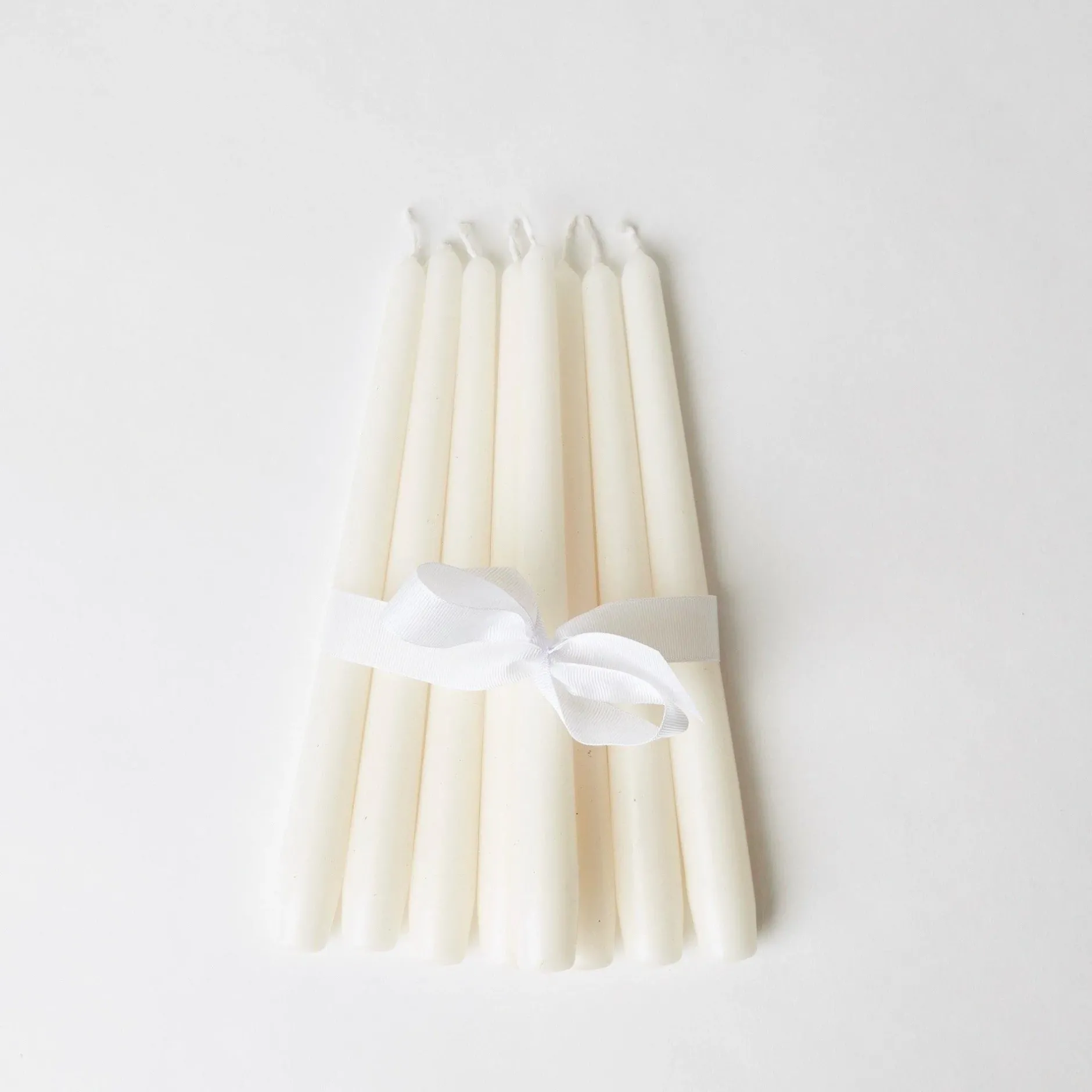 Online Mrs. Alice Snow White Candles (Set Of 8)