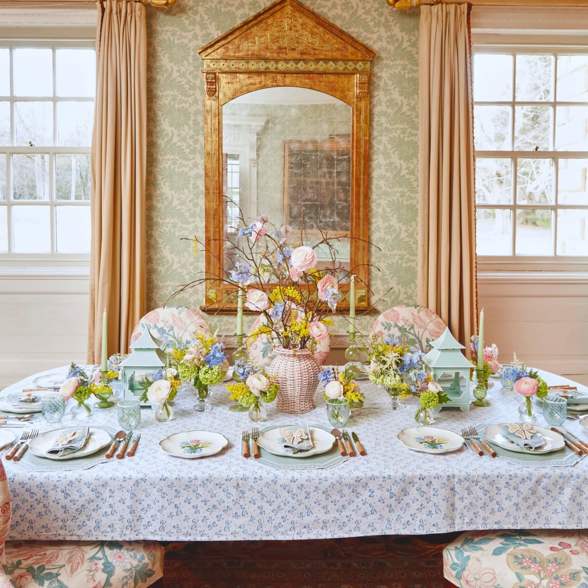 Outlet Mrs. Alice Tulip Dinner Plate