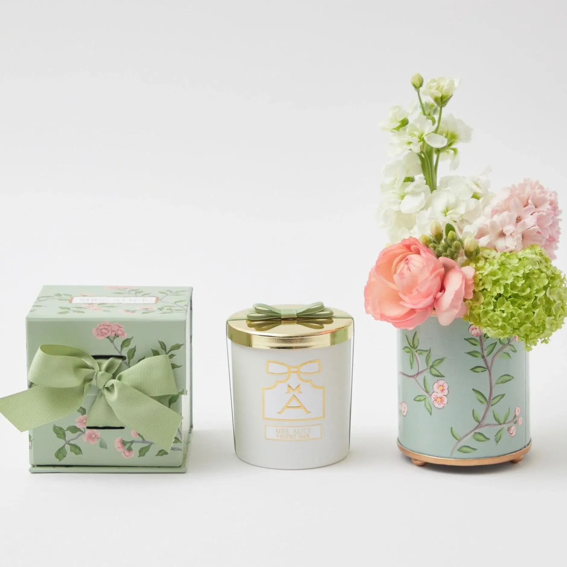 Discount Mrs. Alice Velvet Oak Scented Candle & Pot Set