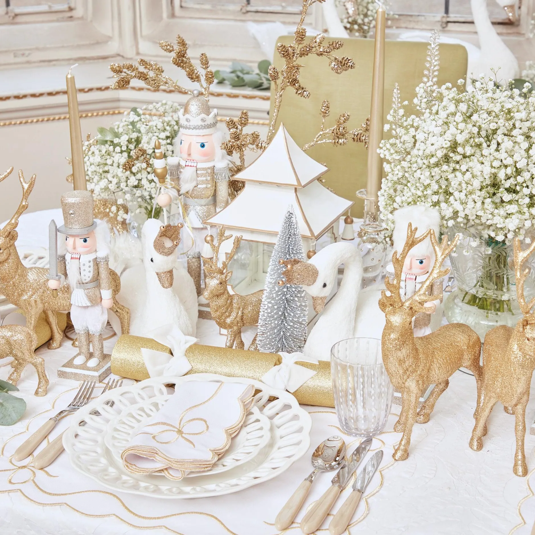 Discount Mrs. Alice White & Gold Pagoda Lantern