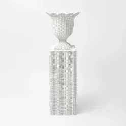Hot Mrs. Alice White Liliana Scalloped Rattan Pedestal And Urn
