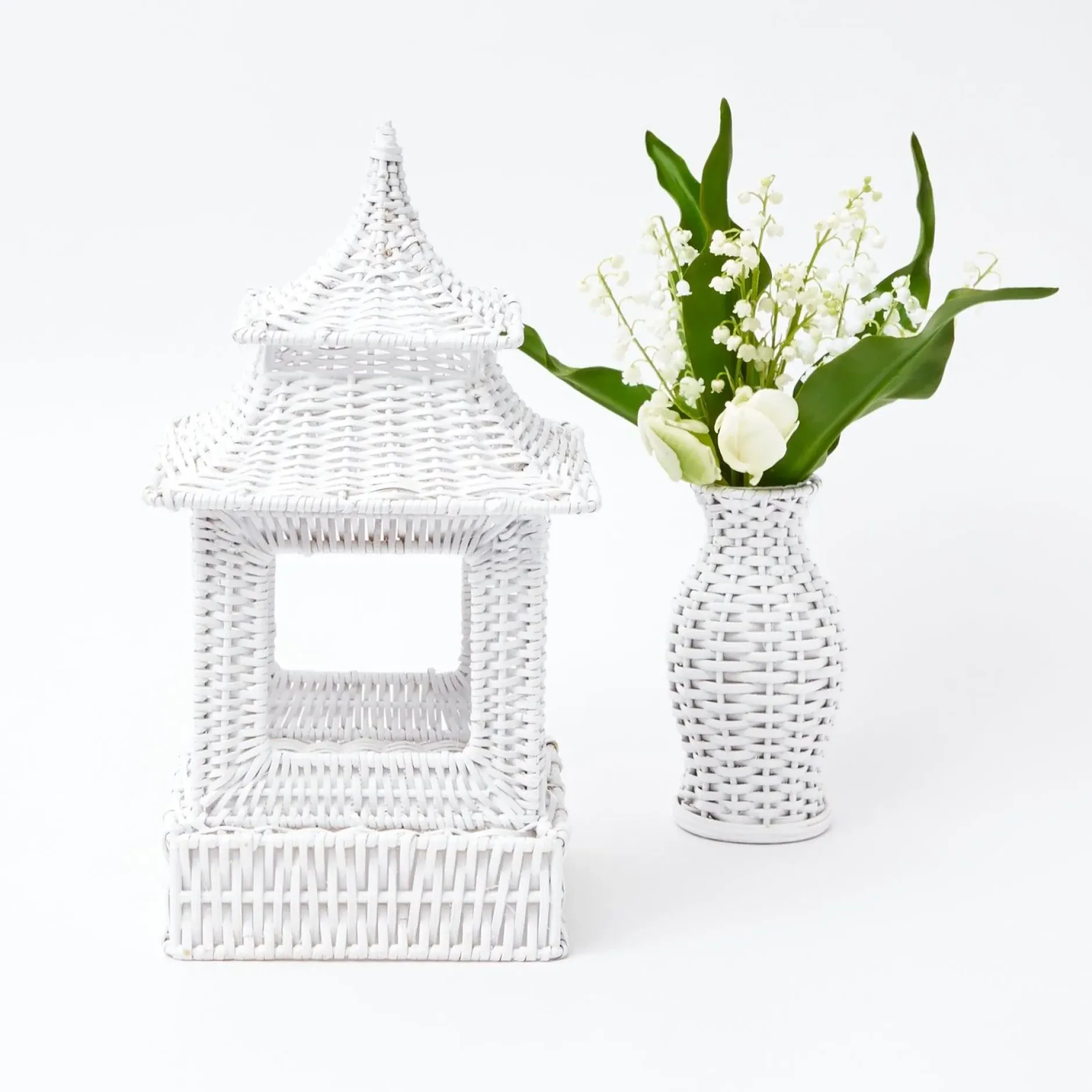 Hot Mrs. Alice White Rattan Pagoda Lantern