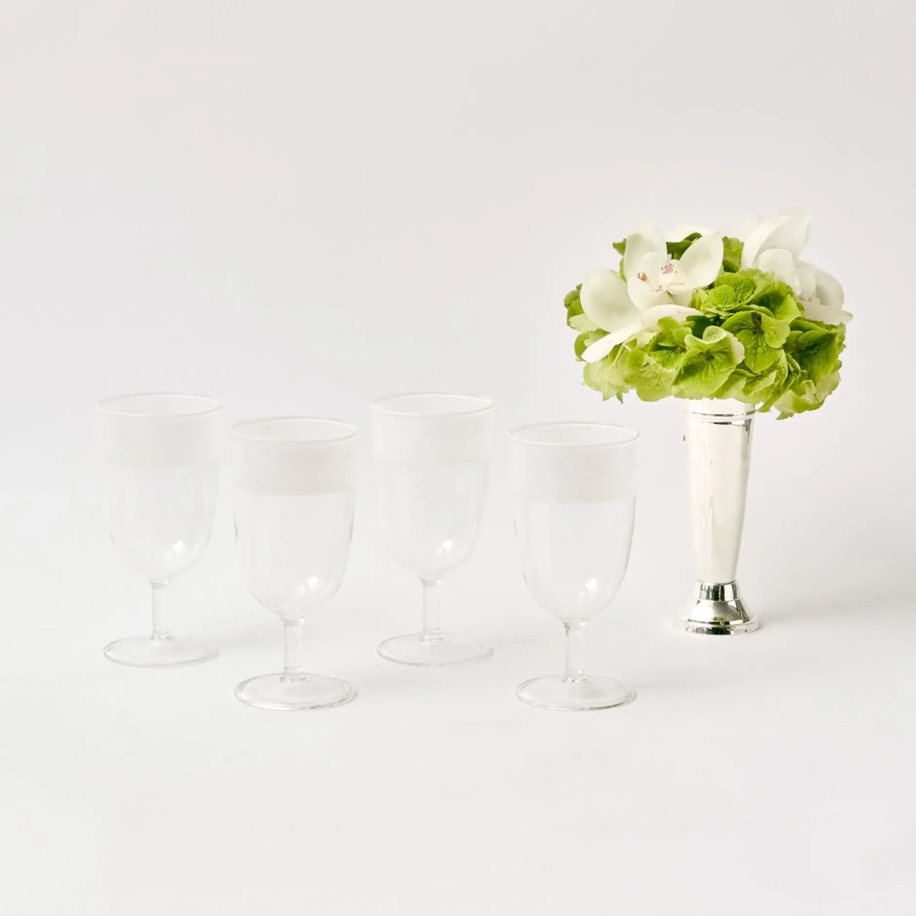 New Mrs. Alice White Ribbon Water & Wine Glassware Set