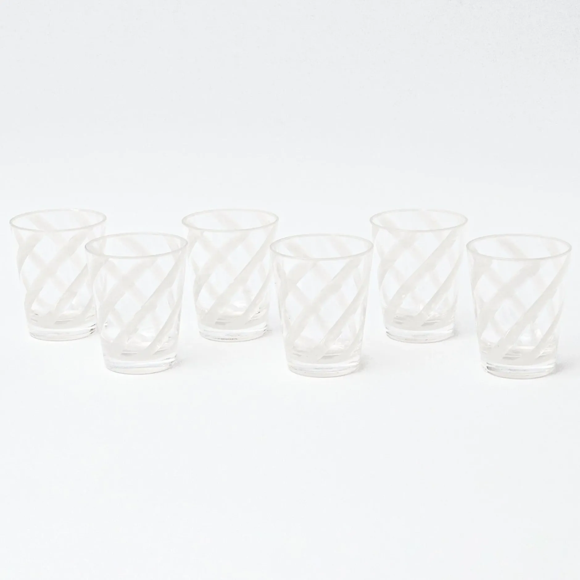 Sale Mrs. Alice White Swirl Outdoor Glasses (Set Of 6)